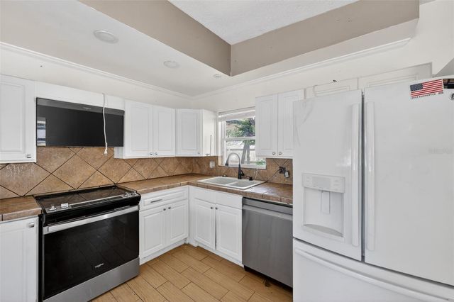 5828 22ND STREET W, Bradenton, FL 34207