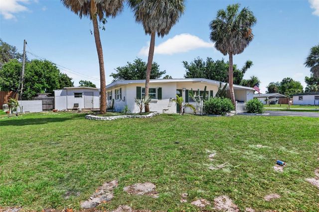 5828 22ND STREET W, Bradenton, FL 34207