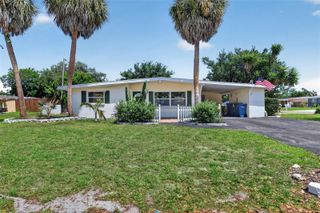5828 22ND STREET W, Bradenton, FL 34207