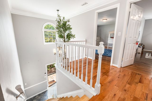 6120 Stillmeadow Dr, Nashville, TN 37211