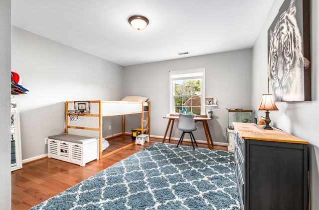 6120 Stillmeadow Dr, Nashville, TN 37211