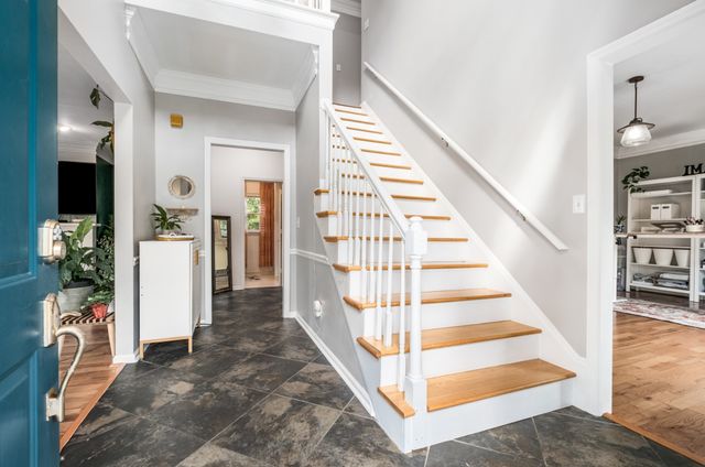 6120 Stillmeadow Dr, Nashville, TN 37211