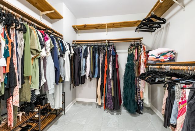 6120 Stillmeadow Dr, Nashville, TN 37211