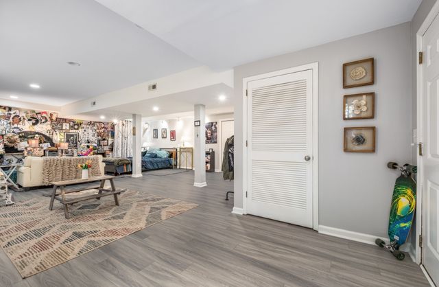 6120 Stillmeadow Dr, Nashville, TN 37211