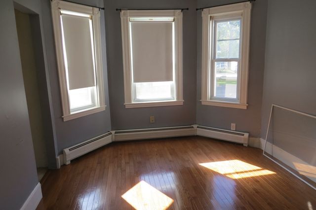 393 Purchase St, Easton, MA 02375