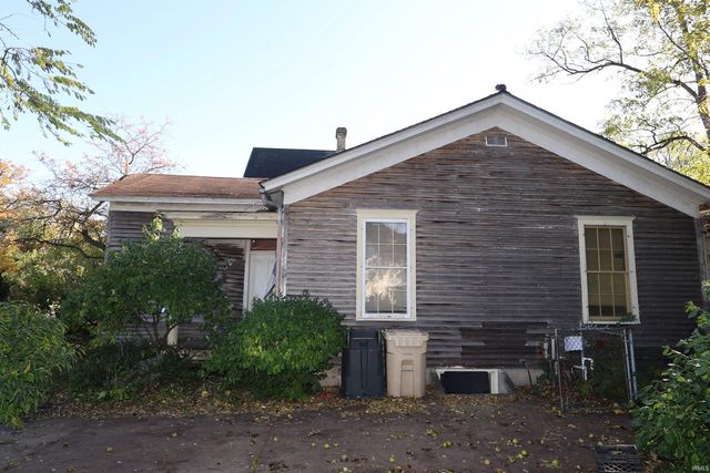 802 W Colfax Street, South Bend, IN 46601