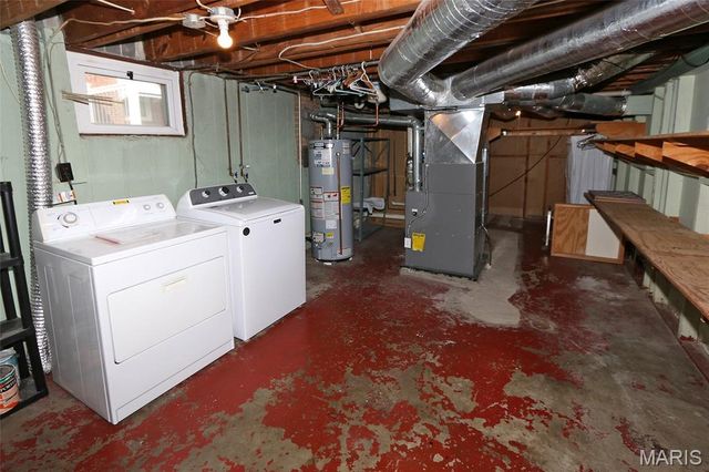 10501 Saint Michael Lane, St Ann, MO 63074