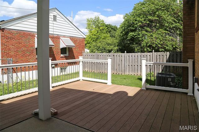 10501 Saint Michael Lane, St Ann, MO 63074