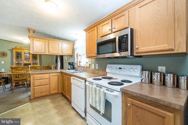 232 YANKEE T 284, Quakertown, PA 18951