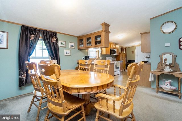 232 YANKEE T 284, Quakertown, PA 18951