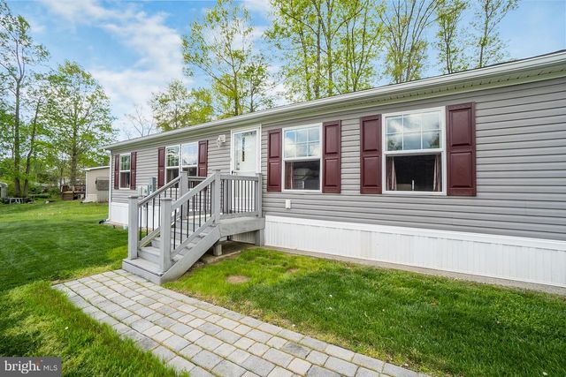 232 YANKEE T 284, Quakertown, PA 18951