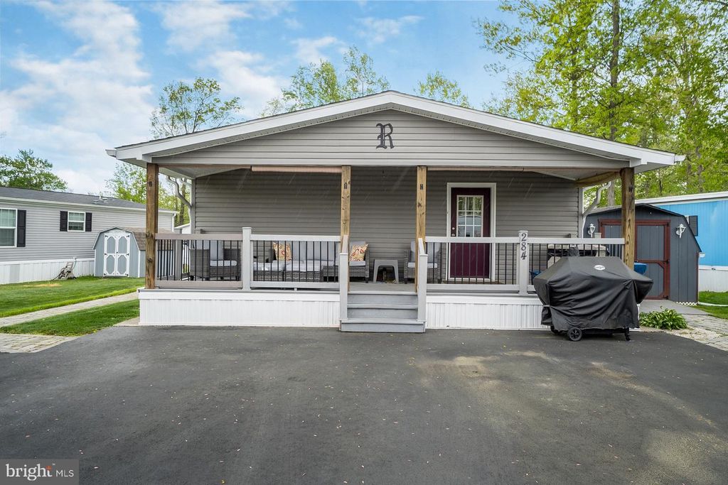 232 YANKEE T 284, Quakertown, PA 18951