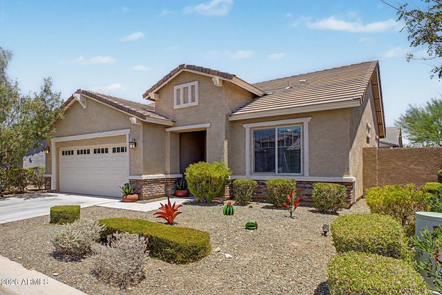 20494 W MINNEZONA Avenue, Buckeye, AZ 85396