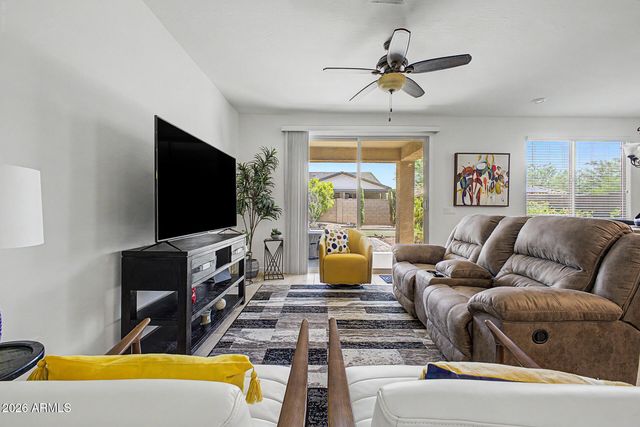 20494 W MINNEZONA Avenue, Buckeye, AZ 85396
