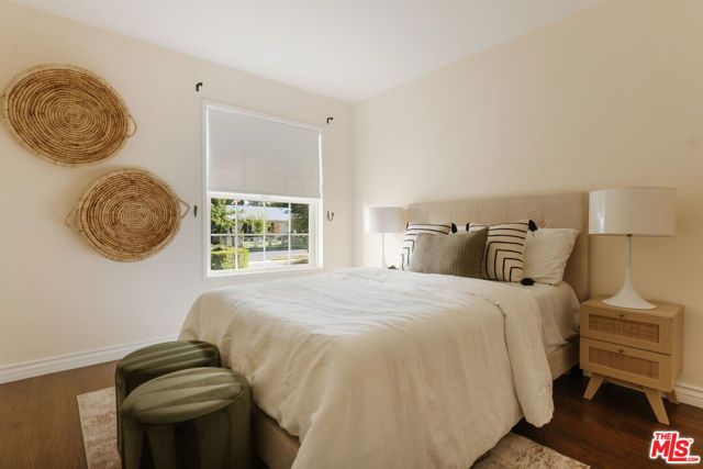 22251 Kittridge Street, Los Angeles, CA 91303