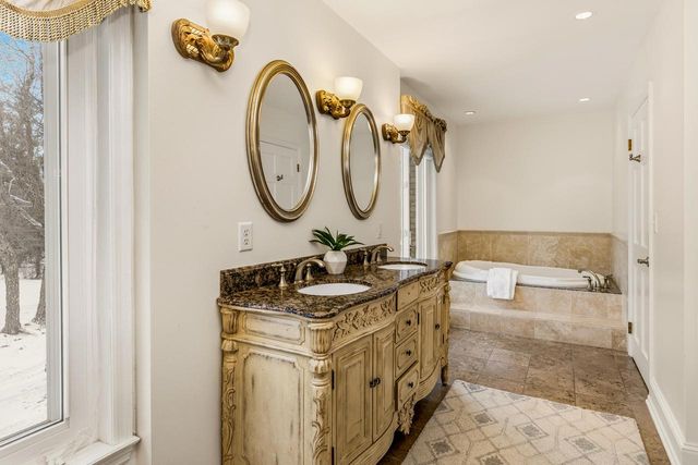 2485 W Fairy Chasm ROAD, River Hills, WI 53217