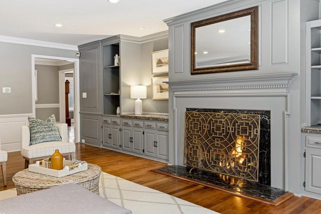 2485 W Fairy Chasm ROAD, River Hills, WI 53217