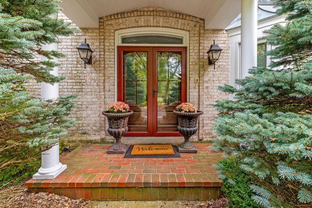 2485 W Fairy Chasm ROAD, River Hills, WI 53217