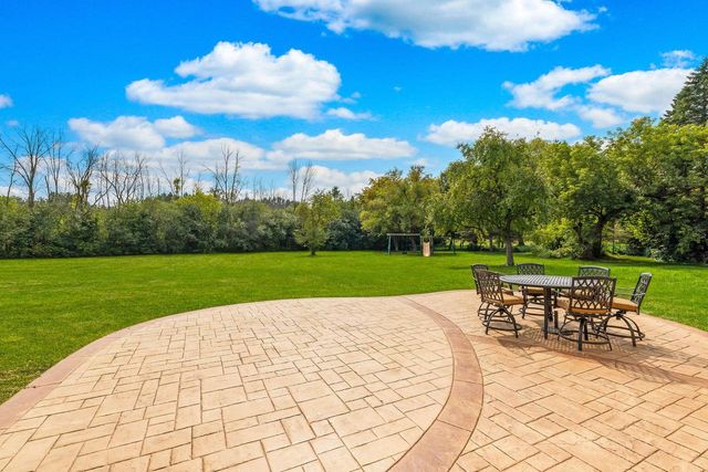 2485 W Fairy Chasm ROAD, River Hills, WI 53217