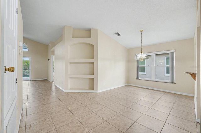 162 CANARY ISLAND CIRCLE, Davenport, FL 33837
