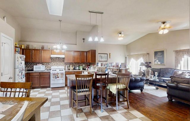 3782 W 70th Place, Merrillville, IN 46410