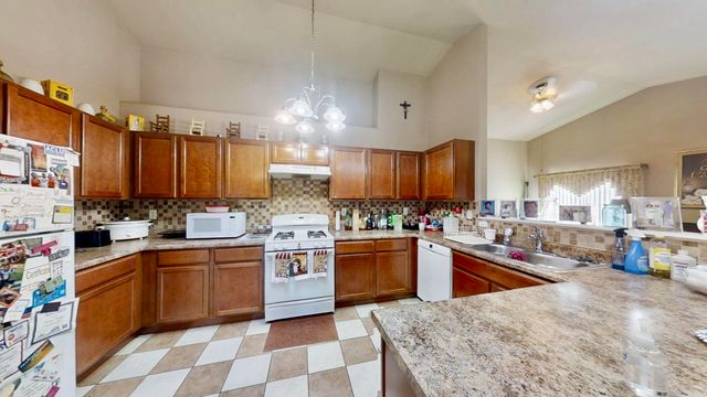 3782 W 70th Place, Merrillville, IN 46410