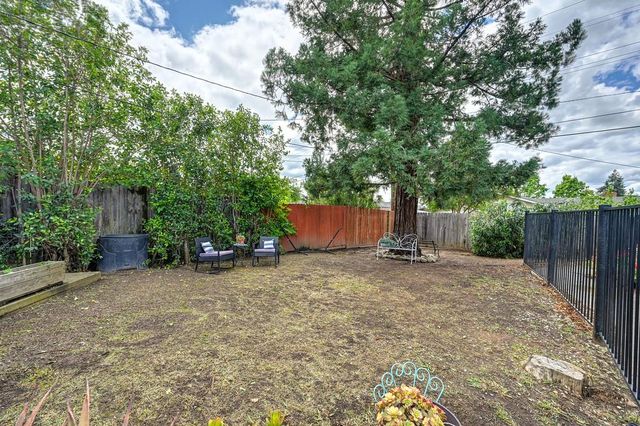 132 Mckiernan Dr, Folsom, CA 95630