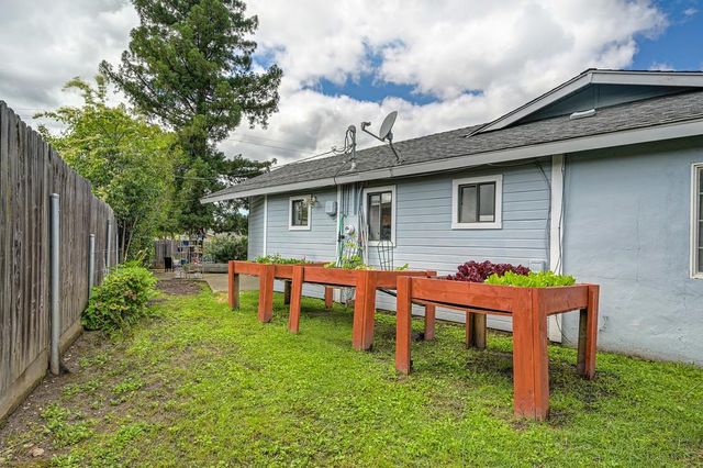 132 Mckiernan Dr, Folsom, CA 95630