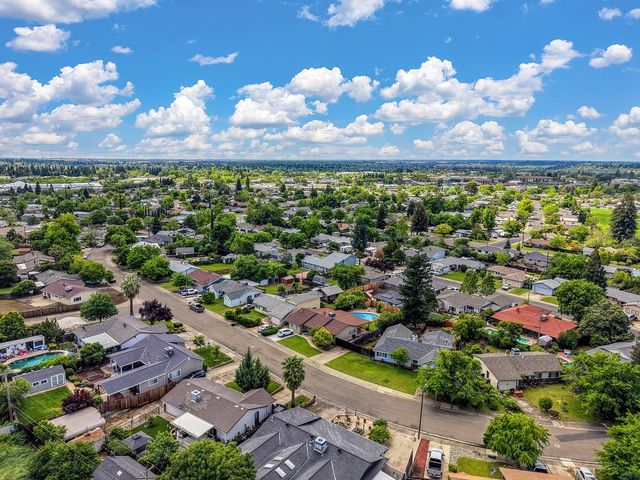 132 Mckiernan Dr, Folsom, CA 95630