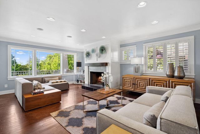 17209 Grays Bay Boulevard, Wayzata, MN 55391