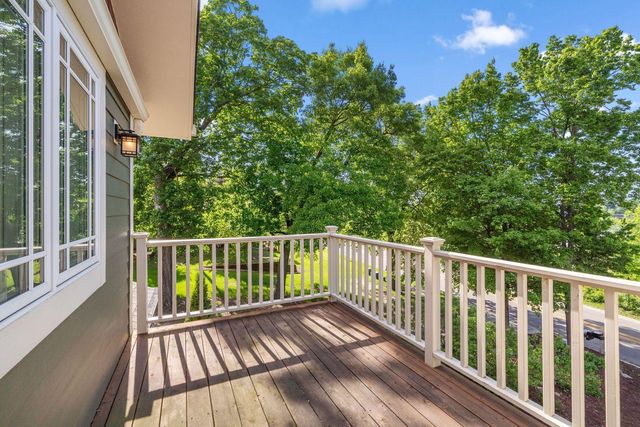 17209 Grays Bay Boulevard, Wayzata, MN 55391