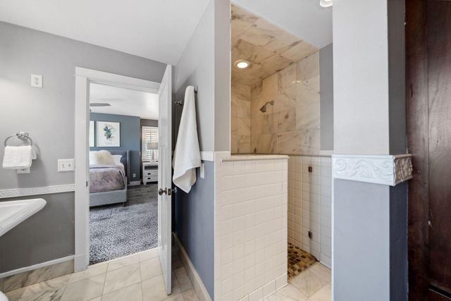 17209 Grays Bay Boulevard, Wayzata, MN 55391