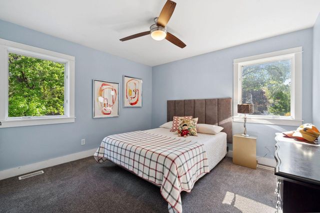 17209 Grays Bay Boulevard, Wayzata, MN 55391