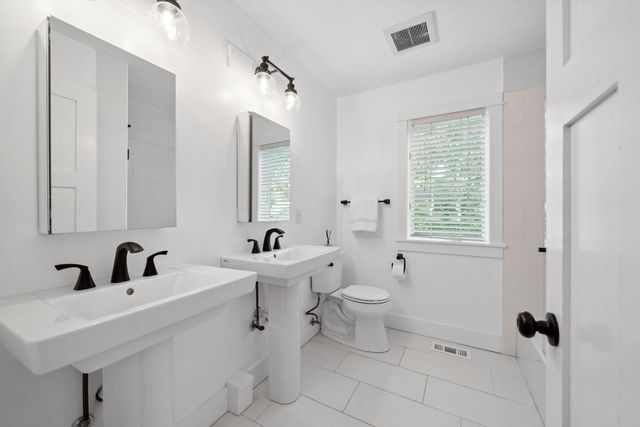 17209 Grays Bay Boulevard, Wayzata, MN 55391