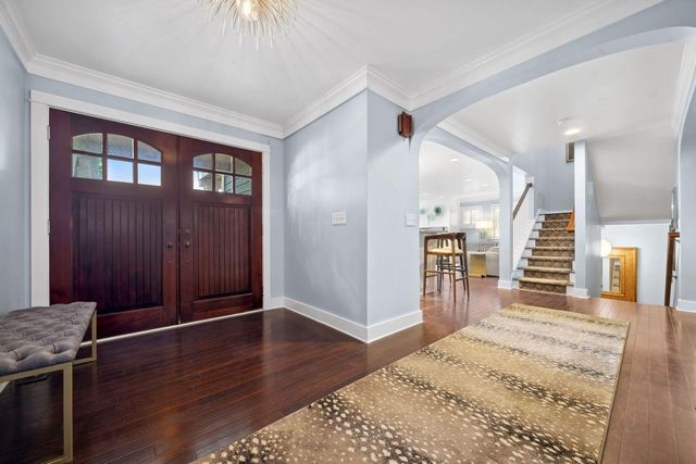 17209 Grays Bay Boulevard, Wayzata, MN 55391