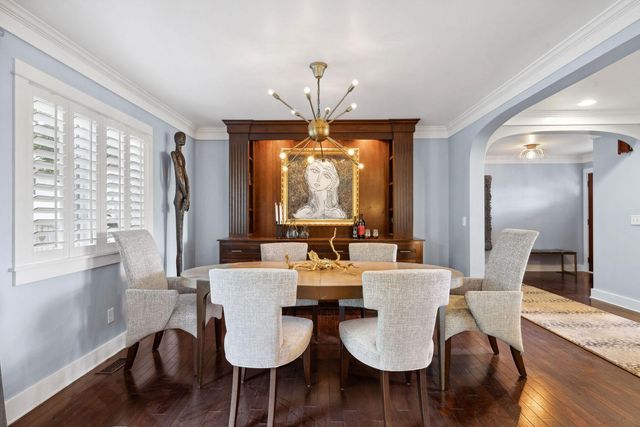 17209 Grays Bay Boulevard, Wayzata, MN 55391