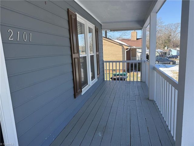 2101 Arbrook Lane, High Point, NC 27265