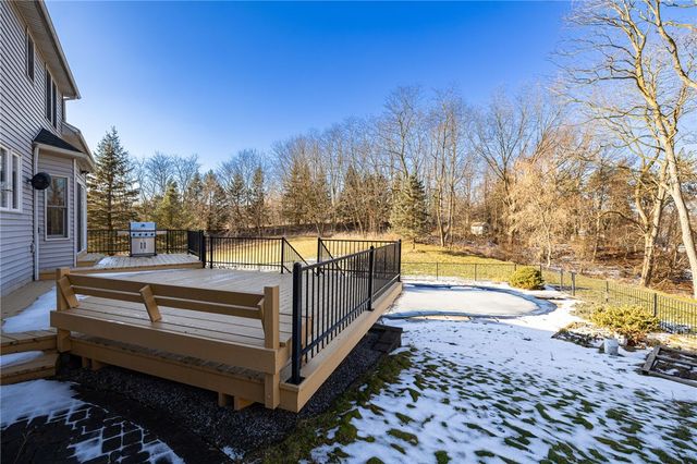 7307 Silver Hill Path, Victor, NY 14564