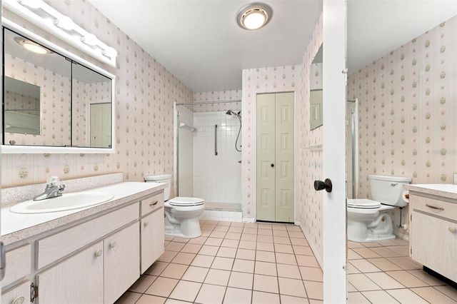 127 WINTERSONG LANE, Sun City Center, FL 33573