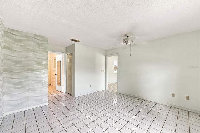 127 WINTERSONG LANE, Sun City Center, FL 33573