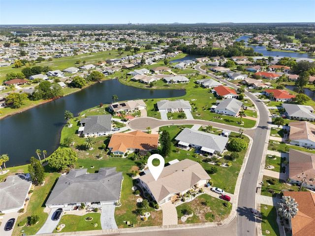 127 WINTERSONG LANE, Sun City Center, FL 33573