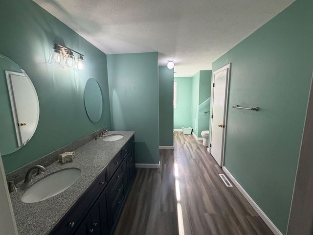 9 Fenwick Street, Nashua, NH 03063