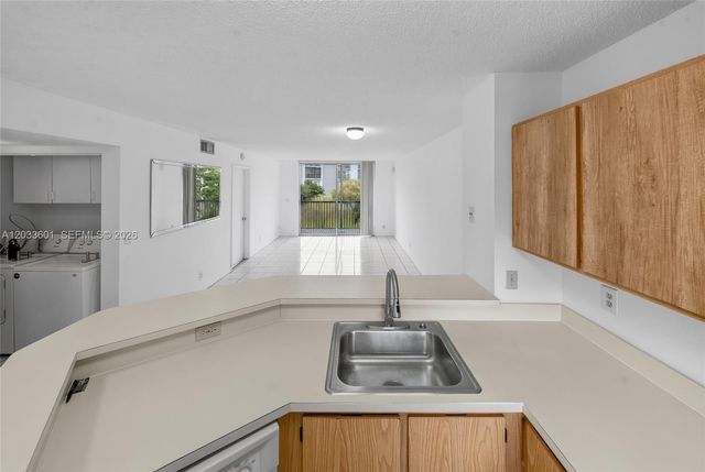 8750 N Sherman Circle 305, Miramar, FL 33025