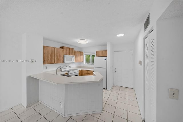 8750 N Sherman Circle 305, Miramar, FL 33025
