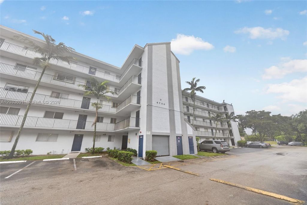 8750 N Sherman Circle 305, Miramar, FL 33025