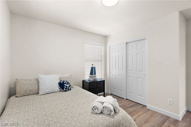 10242 Garden State Drive, Las Vegas, NV 89135