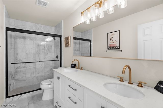 10242 Garden State Drive, Las Vegas, NV 89135