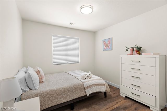 10242 Garden State Drive, Las Vegas, NV 89135