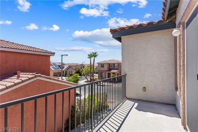10242 Garden State Drive, Las Vegas, NV 89135
