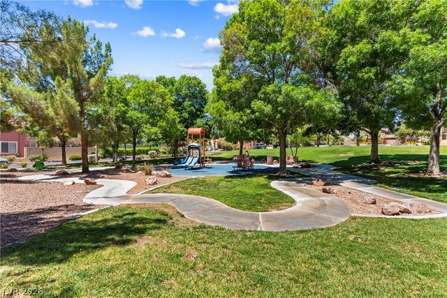 10242 Garden State Drive, Las Vegas, NV 89135